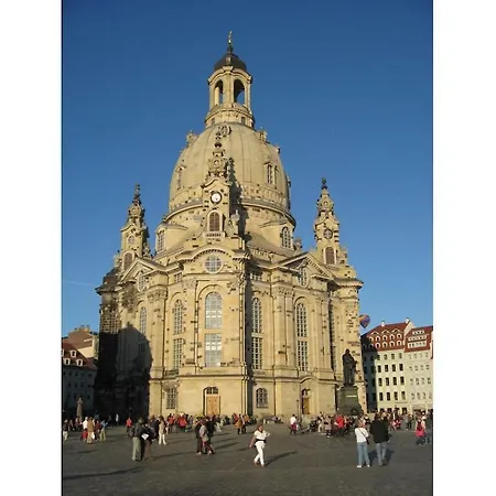 בית נופש Above The 2 Comfortable *