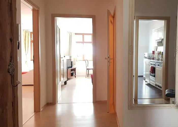 Above The 2 Comfortable 別荘 ピルナ