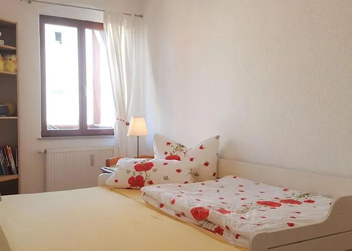 Above The 2 Comfortable * ピルナ