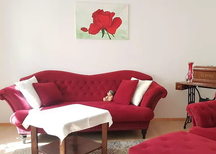 Above The 2 Comfortable 別荘 ピルナ