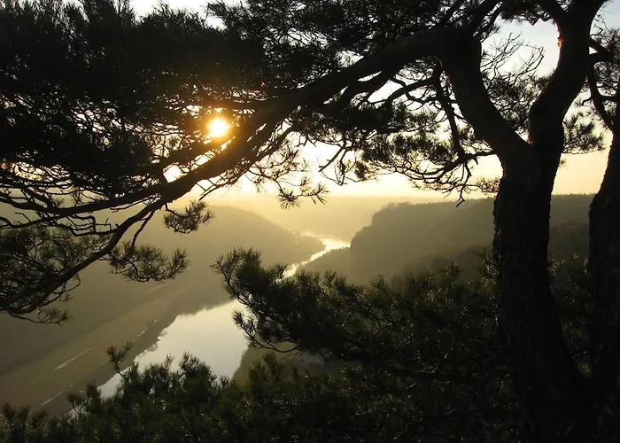 Above The 2 Comfortable * ピルナ